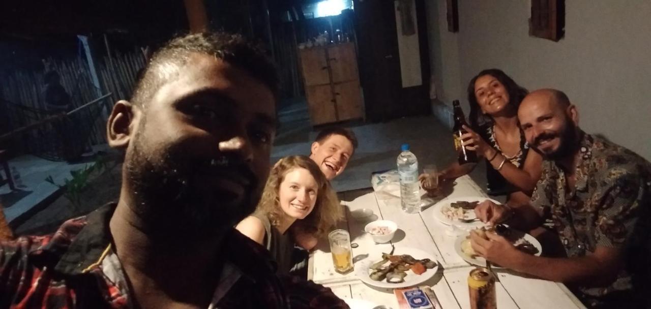 Walkers Hostel トリンコマリー エクステリア 写真